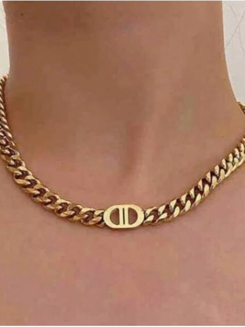 Gold Chain Necklace with Center Oval Link